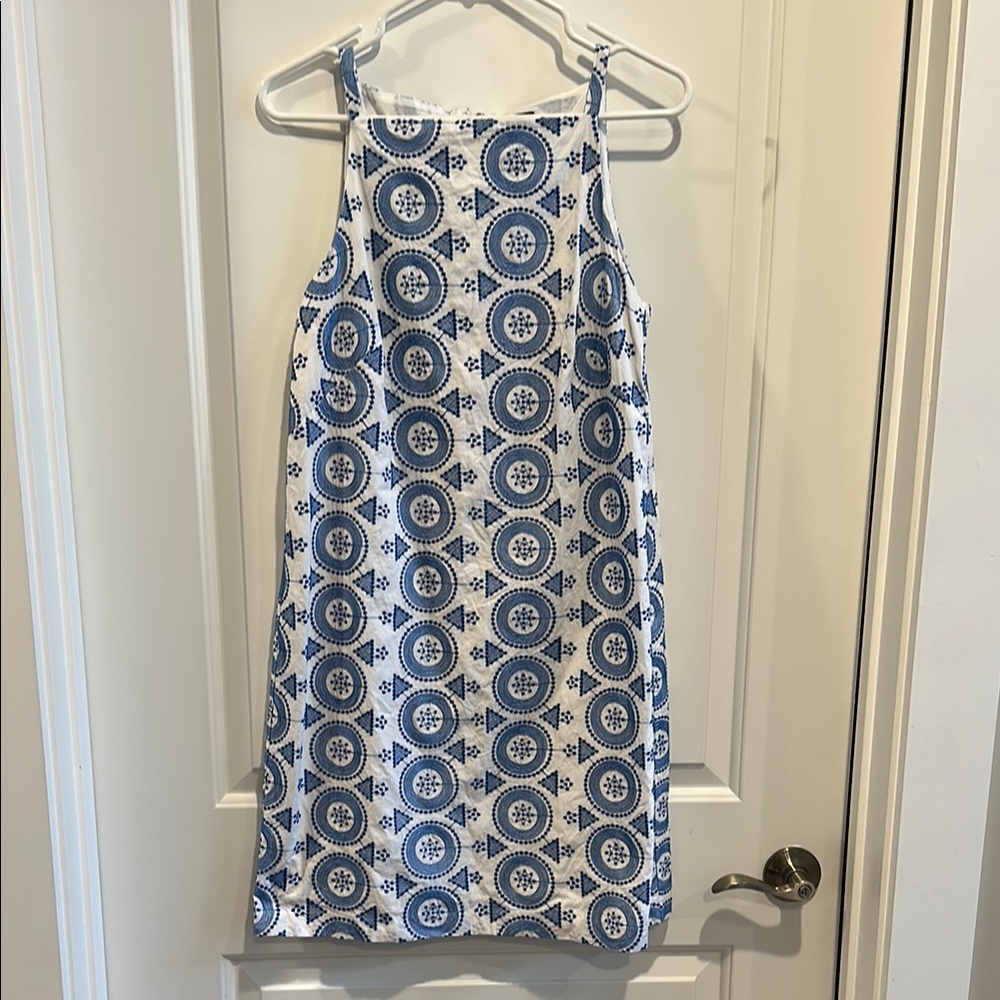 Ann Taylor size 2 embroidered Blue and White Patterned Women's Dress